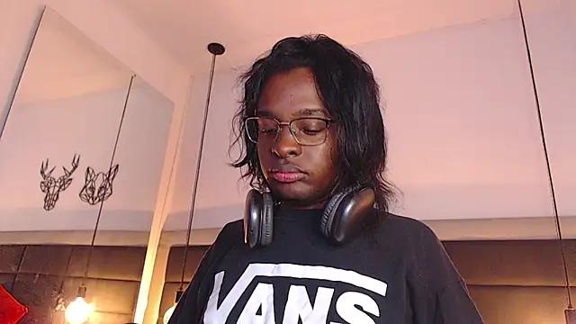 Snapshot of candy_lovee69 chatting on October 24, 2025, 7:54 pm candy lovee69 online show from October 24, 2025, 7:54 pm