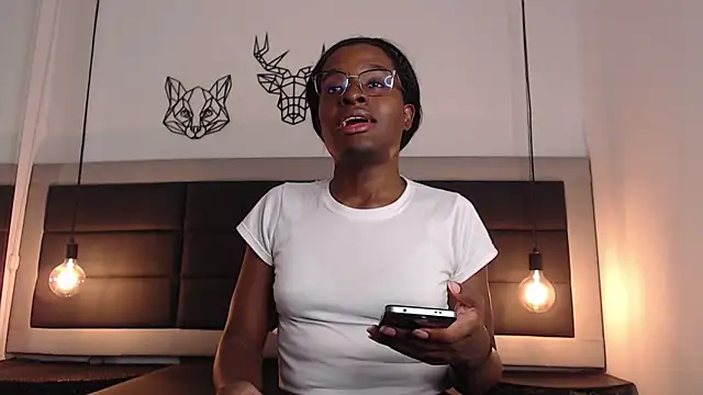 Snapshot of candy_lovee69 chatting on June 18, 2026, 5:28 pm candy lovee69 online show from June 18, 2026, 5:28 pm
