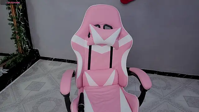 miss10 antonella online show from January 9, 2026, 4:54 pm