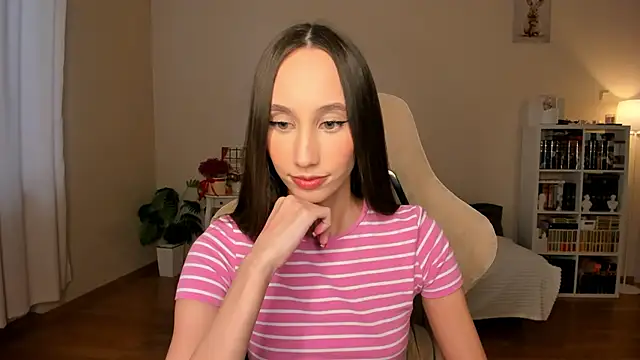 your emily  online show from February 20, 2026, 1:33 pm