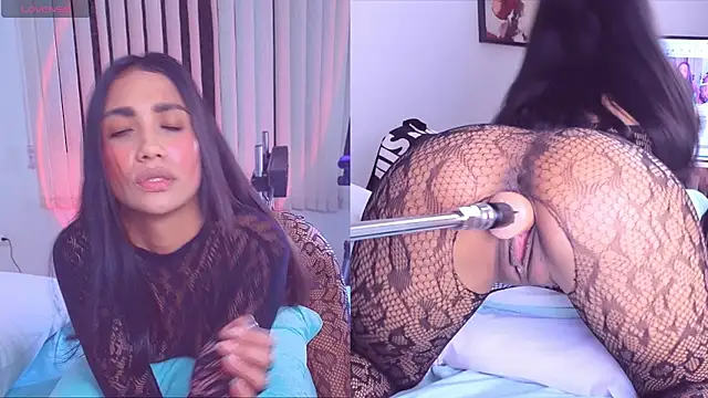 Kinky Mindy  online show from November 26, 2025, 7:26 pm