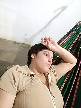 Snapshot of girl_milk1 chatting on September 30, 2025, 11:32 pm girl milk1 online show from September 30, 2025, 11:32 pm