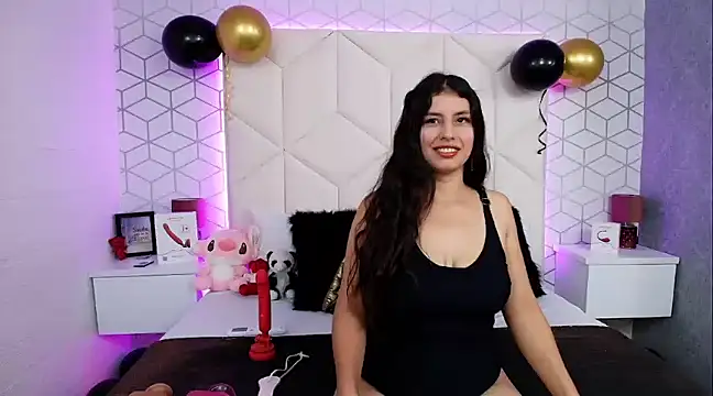MadelineBeckert online show from January 21, 2025, 7:06 pm