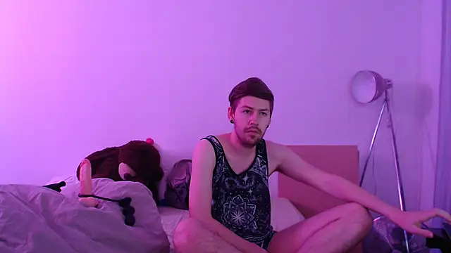 Snapshot of jonny-bisexual chatting on December 20, 2024, 12:19 am jonny-bisexual online show from December 20, 2024, 12:19 am