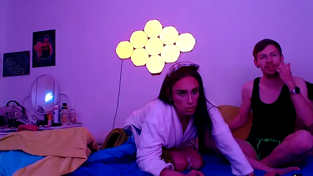 Snapshot of jonny-bisexual chatting on November 1, 2025, 7:49 pm jonny-bisexual online show from November 1, 2025, 7:49 pm