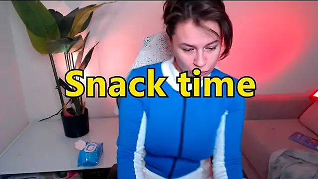 M Sensual online show from February 2, 2026, 4:11 am