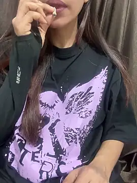 Snapshot of Sweety_008 chatting on February 19, 2026, 3:08 pm Sweety 008 online show from February 19, 2026, 3:08 pm