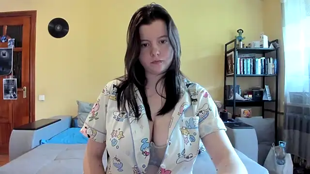LillyDepp online show from May 15, 2026, 12:45 pm