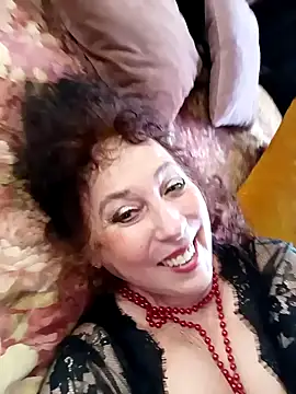 GypsyEsmeralda online show from January 4, 2025, 9:32 am