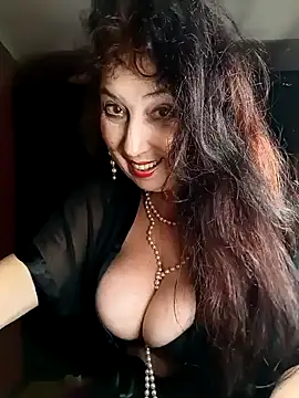 GypsyEsmeralda online show from January 4, 2025, 9:20 pm