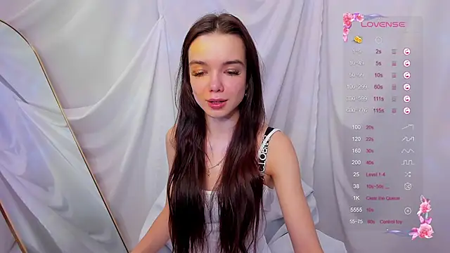 LizaTheButter online show from February 26, 2025, 8:26 am