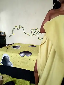 FreakySag 8888 online show from December 1, 2025, 4:17 am