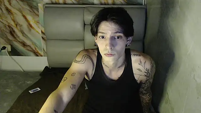 Snapshot of Apolo_Hidalgo01 chatting on October 10, 2025, 10:31 pm Apolo Hidalgo01 online show from October 10, 2025, 10:31 pm