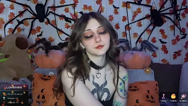 Snapshot of _Devill_Baby chatting on October 18, 2025, 6:58 am  Devill Baby online show from October 18, 2025, 6:58 am