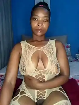 NunuBerry16 online show from February 19, 2025, 7:05 pm