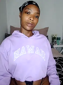 NunuBerry16 online show from October 1, 2025, 11:27 am