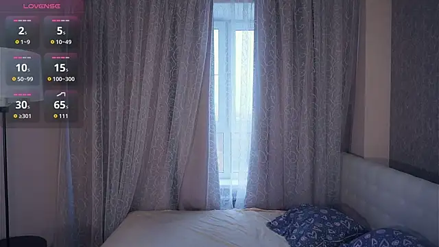 Snapshot of CathrynDail chatting on October 12, 2025, 6:12 am CathrynDail online show from October 12, 2025, 6:12 am