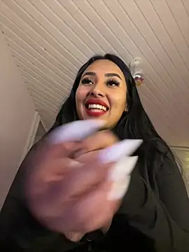 Snapshot of Anily_Lovely chatting on January 3, 2025, 2:32 am Anily Lovely online show from January 3, 2025, 2:32 am