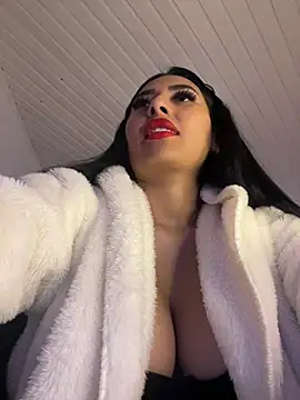 Snapshot of Anily_Lovely chatting on January 5, 2025, 7:28 pm Anily Lovely online show from January 5, 2025, 7:28 pm