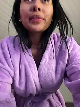 Snapshot of Anily_Lovely chatting on January 24, 2025, 6:24 am Anily Lovely online show from January 24, 2025, 6:24 am