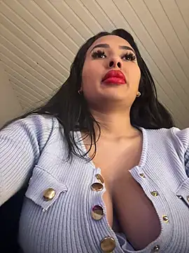 Snapshot of Anily_Lovely chatting on February 21, 2025, 12:16 am Anily Lovely online show from February 21, 2025, 12:16 am