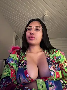 Snapshot of Anily_Lovely chatting on March 4, 2026, 10:49 pm Anily Lovely online show from March 4, 2026, 10:49 pm