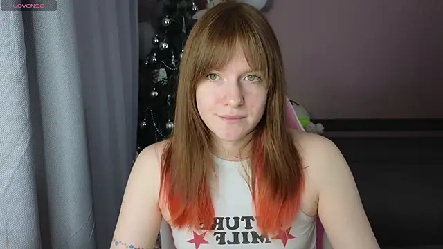 Snapshot of CassieJuice69 chatting on January 7, 2025, 6:56 pm CassieJuice69 online show from January 7, 2025, 6:56 pm
