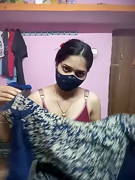 Cute-Simmi online show from December 23, 2024, 12:52 pm