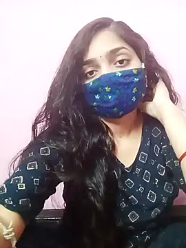 Cute-Simmi online show from February 9, 2026, 6:50 am