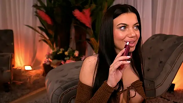 EsmeeLuv online show from March 6, 2025, 5:14 am