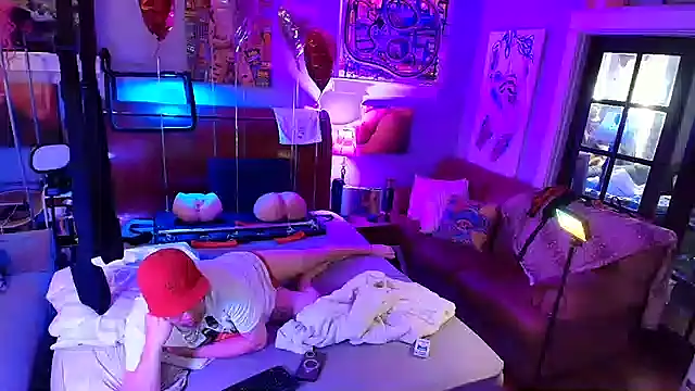 sexactyour7 online show from February 21, 2025, 3:43 pm