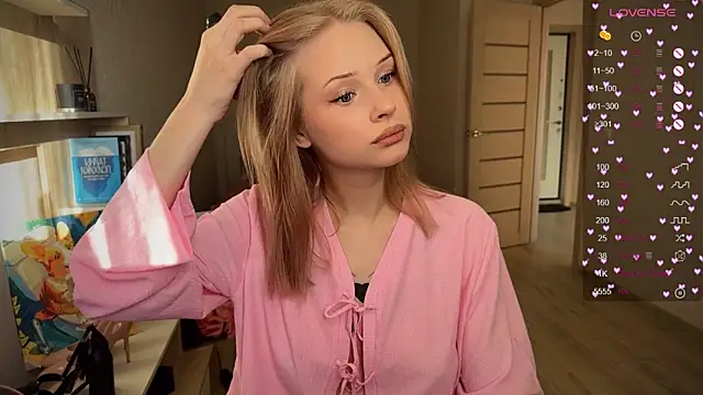 Snapshot of lisa_barbie chatting on October 18, 2025, 6:58 am lisa barbie online show from October 18, 2025, 6:58 am