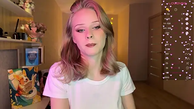 lisa barbie online show from December 4, 2025, 3:10 pm