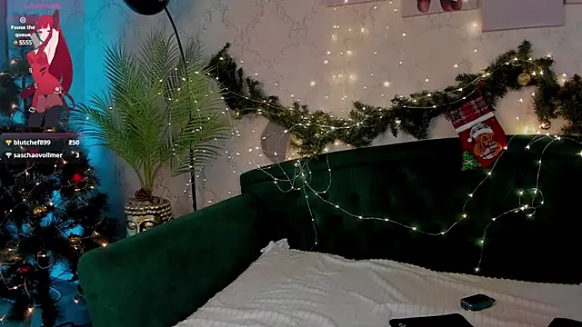 Snapshot of Jessie_Roy chatting on December 29, 2024, 3:00 am Jessie Roy online show from December 29, 2024, 3:00 am