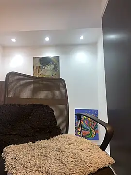 Snapshot of Dirtyboyhot chatting on April 4, 2026, 2:54 am Dirtyboyhot online show from April 4, 2026, 2:54 am