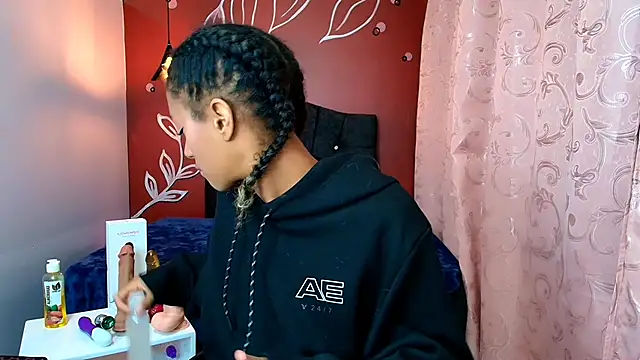 Zia Green online show from January 30, 2025, 12:06 pm