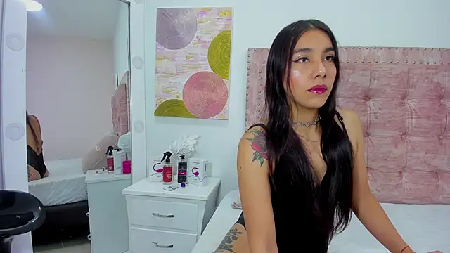 Snapshot of HayleyMarshall_ chatting on February 27, 2025, 12:02 pm HayleyMarshall online show from February 27, 2025, 12:02 pm