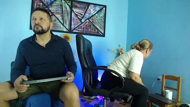 Iivana 19 online show from January 11, 2026, 3:17 pm