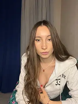 viviandaimond1 online show from December 13, 2024, 4:16 pm