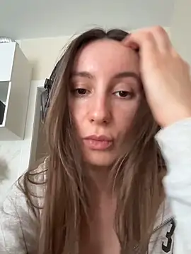 Snapshot of viviandaimond1 chatting on September 19, 2025, 1:45 pm viviandaimond1 online show from September 19, 2025, 1:45 pm