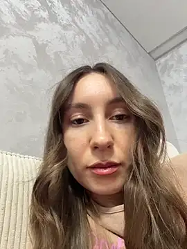 viviandaimond1 online show from January 6, 2026, 7:17 pm