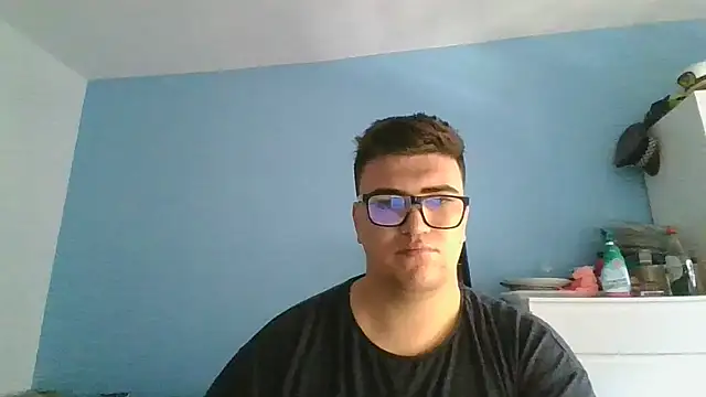 Snapshot of sorolla12 chatting on May 18, 2026, 1:06 pm sorolla12 online show from May 18, 2026, 1:06 pm