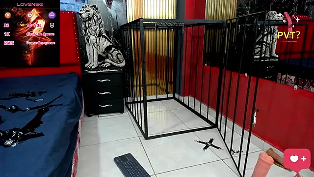 Snapshot of KarinaSimonz chatting on February 14, 2025, 10:58 pm KarinaSimonz online show from February 14, 2025, 10:58 pm