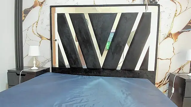 Snapshot of KarinaSimonz chatting on October 12, 2025, 3:00 pm KarinaSimonz online show from October 12, 2025, 3:00 pm