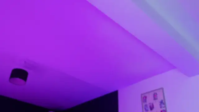 Lorennameliyy online show from November 19, 2025, 4:34 am