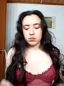 Emi chik online show from February 6, 2026, 11:46 am