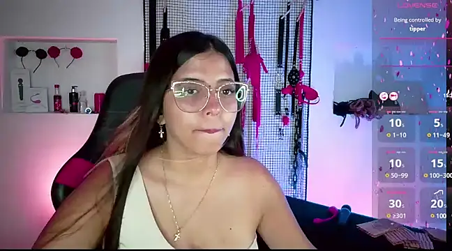 Snapshot of Megaan_Greey chatting on February 1, 2025, 11:27 pm Megaan Greey online show from February 1, 2025, 11:27 pm