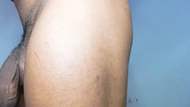  JaaconLeon  online show from December 23, 2024, 12:52 pm