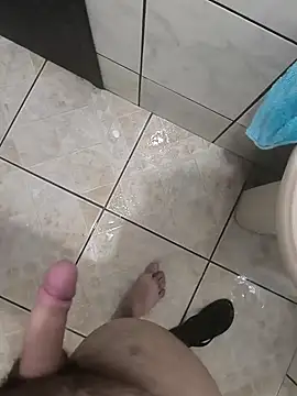 Lucadelas3453 online show from January 13, 2025, 3:36 pm