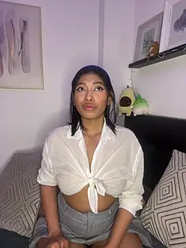 Snapshot of Isabella_fasilier chatting on January 14, 2025, 11:16 pm Isabella fasilier online show from January 14, 2025, 11:16 pm